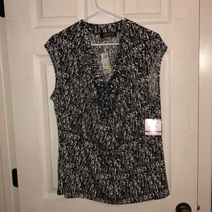 Kasper 2X NWT black, white, and grey blouse